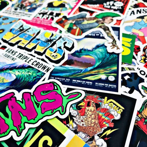 Vans 防水ステッカー 100枚入 スケボー サーフィン バンズ スーツケース 自転車 Iphone スノボー Supreme ナイキ Nike バンズ ステッカー 売買されたオークション情報 Yahooの商品情報をアーカイブ公開 オークファン Aucfan Com