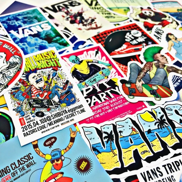 Vans 防水ステッカー 100枚入 スケボー サーフィン バンズ スーツケース 自転車 Iphone スノボー Supreme ナイキ Nike バンズ ステッカー 売買されたオークション情報 Yahooの商品情報をアーカイブ公開 オークファン Aucfan Com