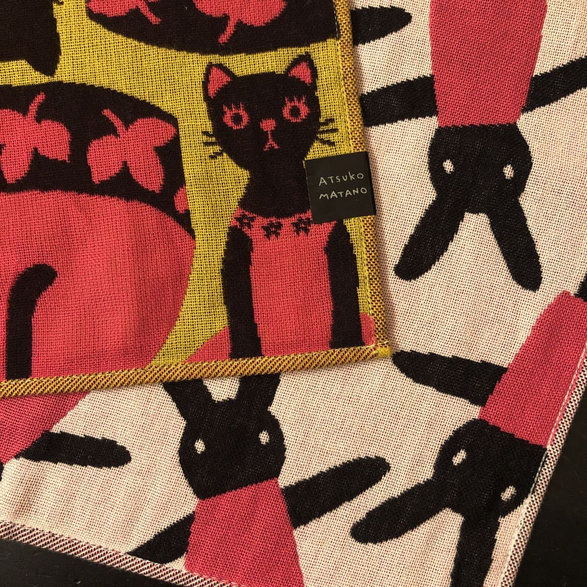 Matano Atsuko ガーゼハンカチ 2枚セット マタノアツコ ネコ ウサギ 俣野温子 女性用 売買されたオークション情報 Yahooの商品情報をアーカイブ公開 オークファン Aucfan Com