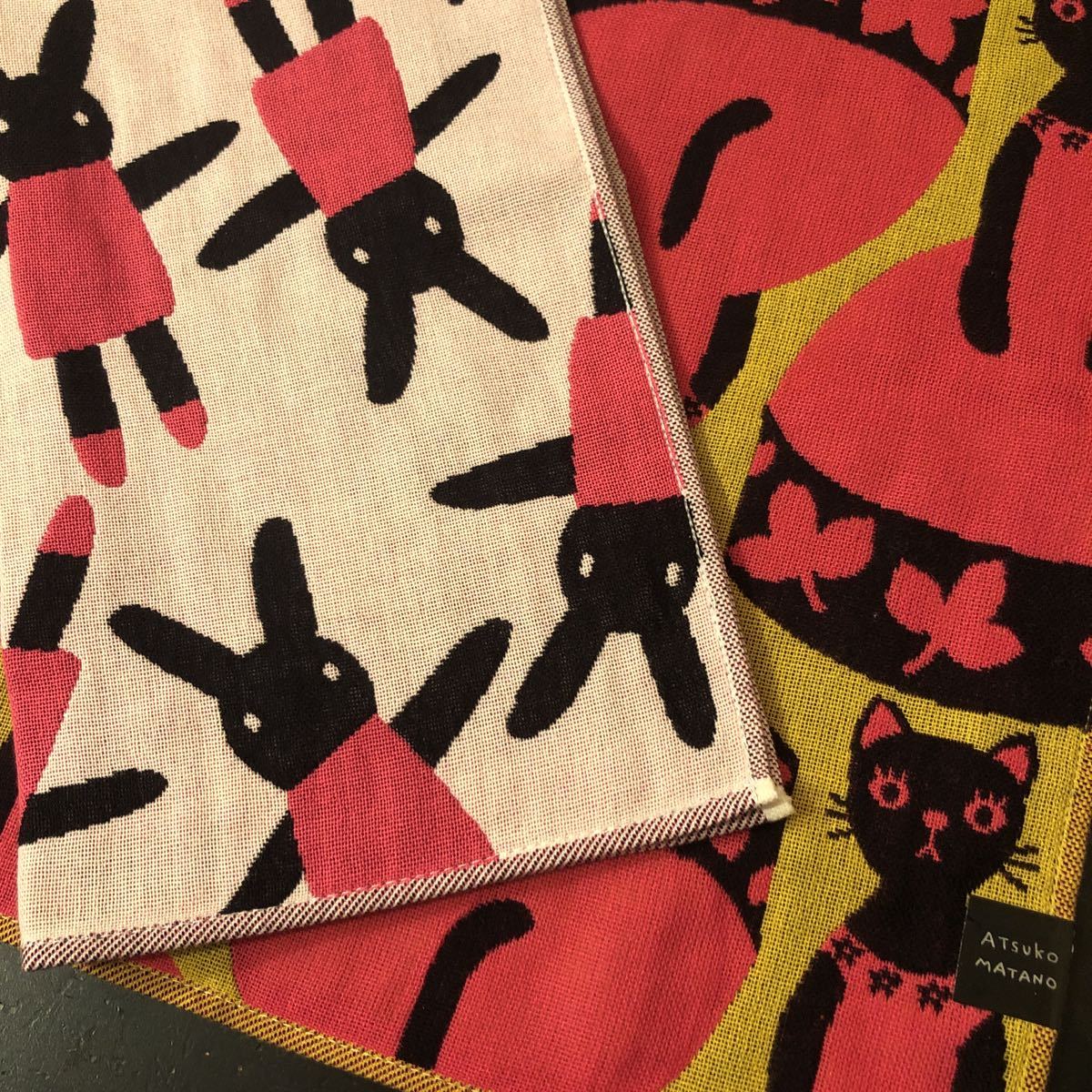 Matano Atsuko ガーゼハンカチ 2枚セット マタノアツコ ネコ ウサギ 俣野温子 女性用 売買されたオークション情報 Yahooの商品情報をアーカイブ公開 オークファン Aucfan Com
