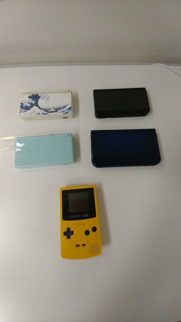 任天堂 Nintendo 3ds 3dsll Dslite ゲームボーイ カラー まとめ Gb Gameboy 大量 セット Psp3000シリーズ 売買されたオークション情報 Yahooの商品情報をアーカイブ公開 オークファン Aucfan Com