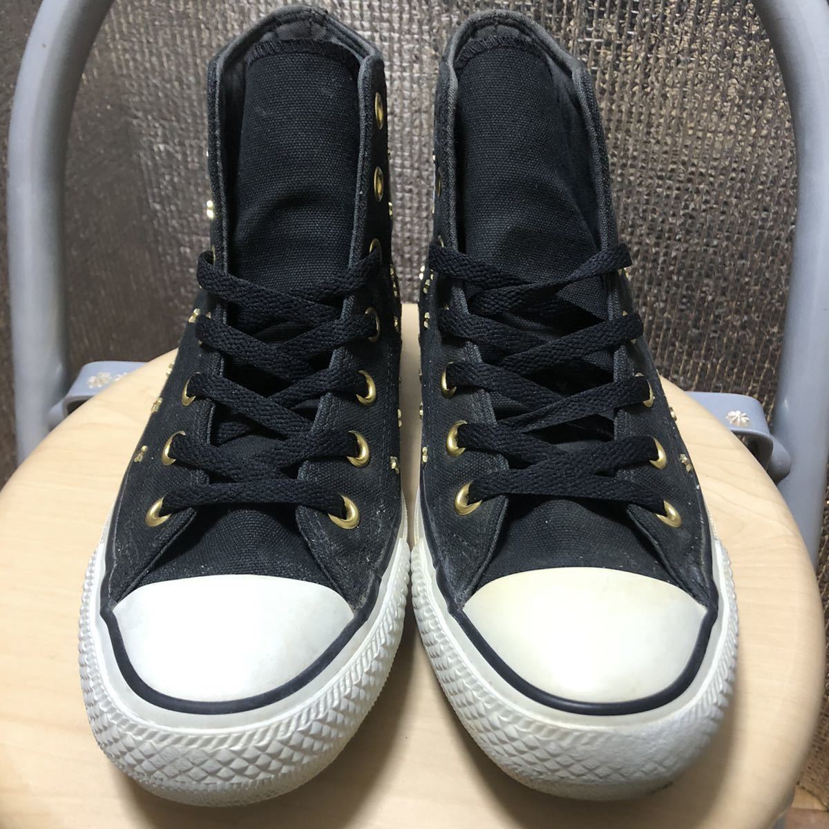 Converse コンバース ハイカットスニーカー レディース 黒 ブラック 星 スタッズ 24cm 24 0cm 売買されたオークション情報 Yahooの商品情報をアーカイブ公開 オークファン Aucfan Com