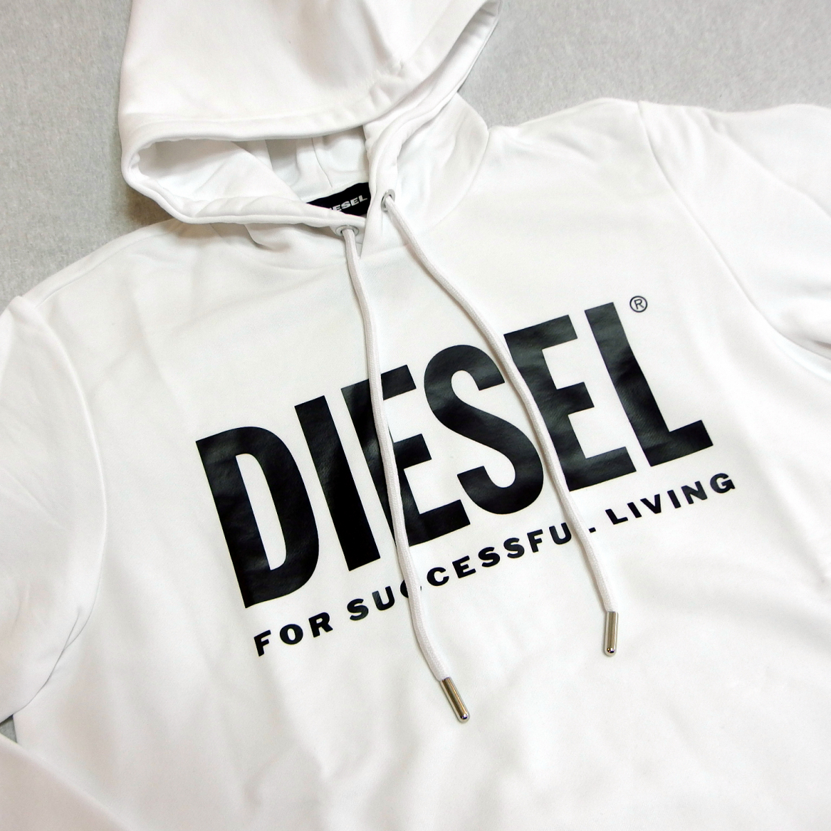 S Gir Hood Division 白 L Dieselディーゼル メンズパーカー 2 1万円タグ付正規品 トップス 売買されたオークション情報 Yahooの商品情報をアーカイブ公開 オークファン Aucfan Com