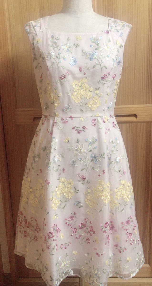 Tocca 宝塚コラボ Garden Flower ドレス ピンク 0サイズ ワンピース トッカ 売買されたオークション情報 Yahooの商品情報をアーカイブ公開 オークファン Aucfan Com