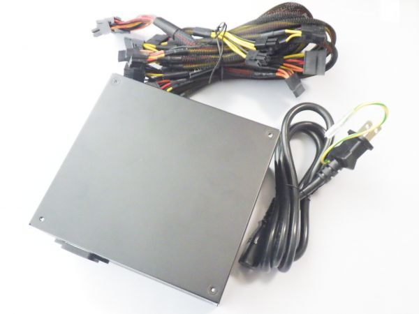 Oo展示品 玄人志向 Atx電源ユニット Krpw Pt600w 92 Rev2 0 Pcパーツ D2 550w 売買されたオークション情報 Yahooの商品情報をアーカイブ公開 オークファン Aucfan Com