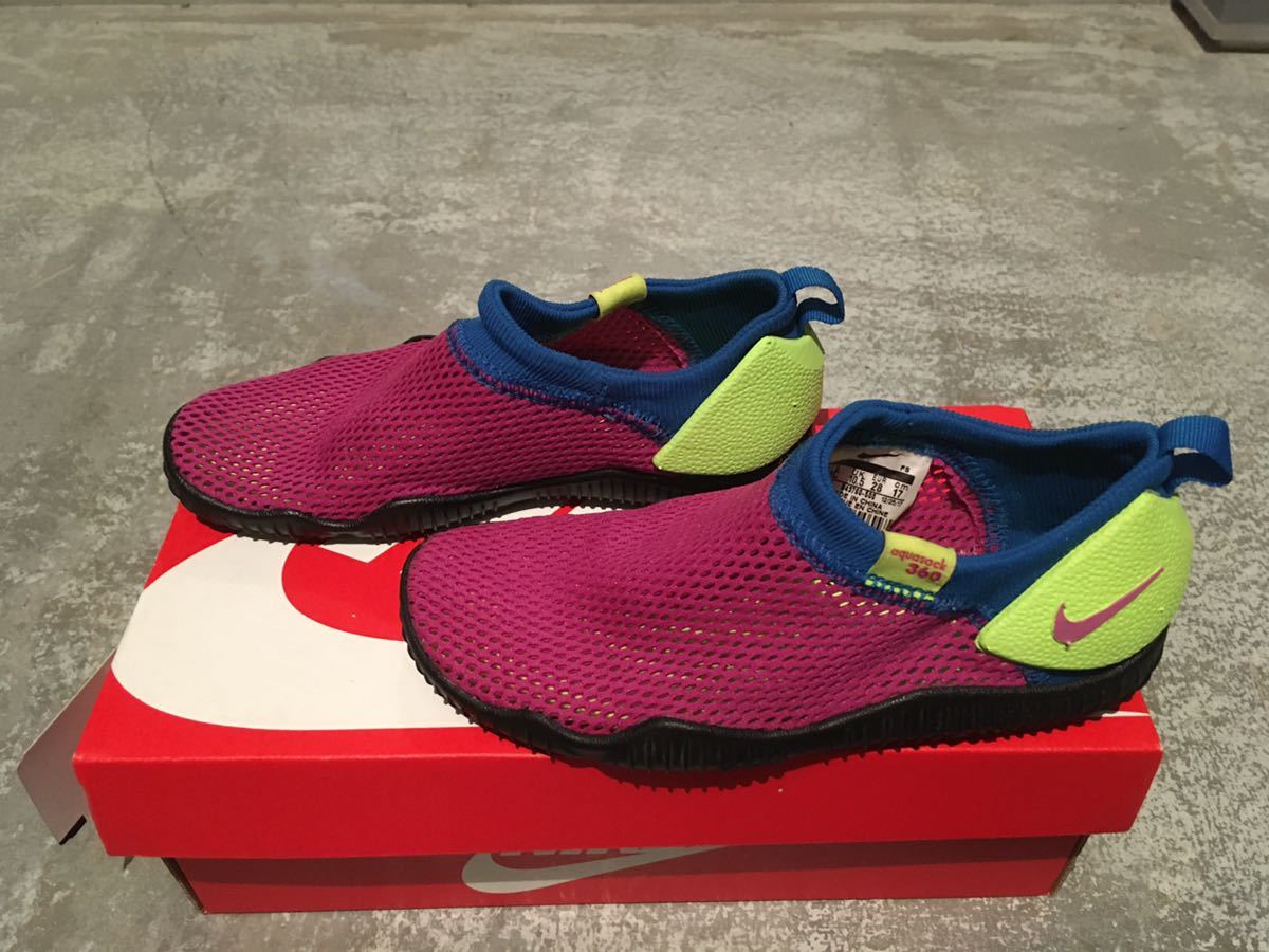ナイキ アクアソック 360 キッズ 17 0センチ Nike ウォーターシューズ 水陸両用 スリッポン スニーカー 17cm 売買されたオークション情報 Yahooの商品情報をアーカイブ公開 オークファン Aucfan Com