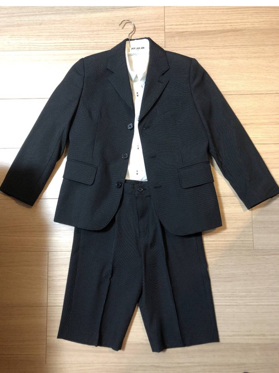 ムージョンジョン ジャケット ワイシャツ ハーフパンツ スーツ3点セット 130 130 125 134cm 売買されたオークション情報 Yahooの商品情報をアーカイブ公開 オークファン Aucfan Com