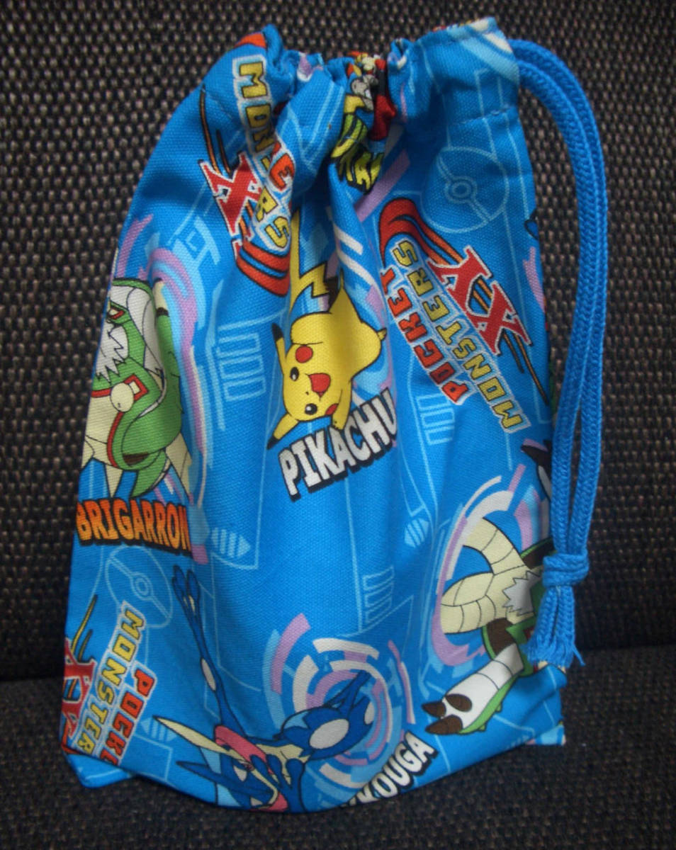 作り置き特価 男の子 片手絞り 給食袋 17 24 ポケモン ｘｙ 水色 手作り ハンドメイド 巾着 巾着 体操着入れ 売買されたオークション情報 Yahooの商品情報をアーカイブ公開 オークファン Aucfan Com