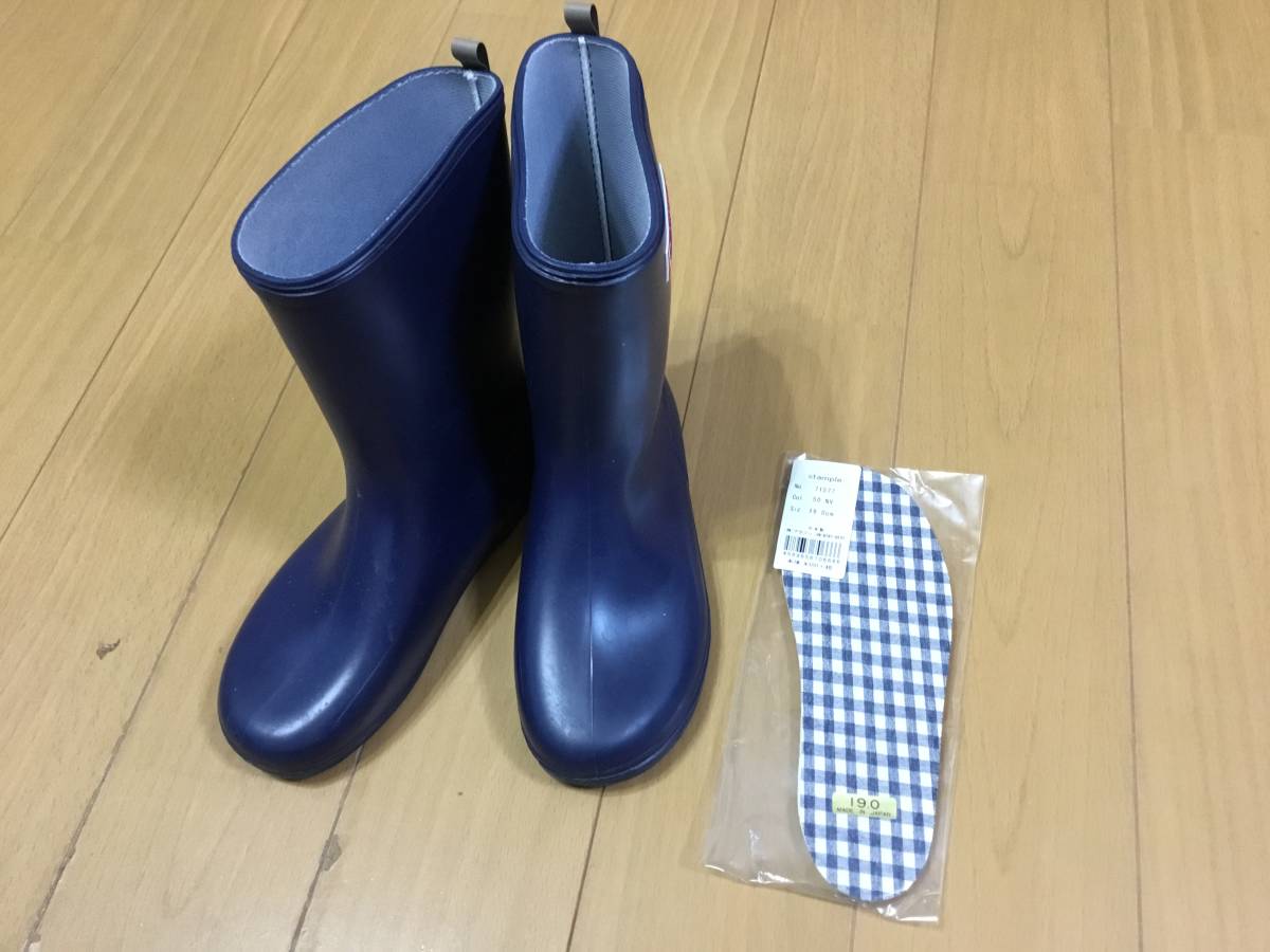 Stample キッズ レインブーツ 長靴 19 ネイビー 替え敷き付き 19cm 売買されたオークション情報 Yahooの商品情報をアーカイブ公開 オークファン Aucfan Com