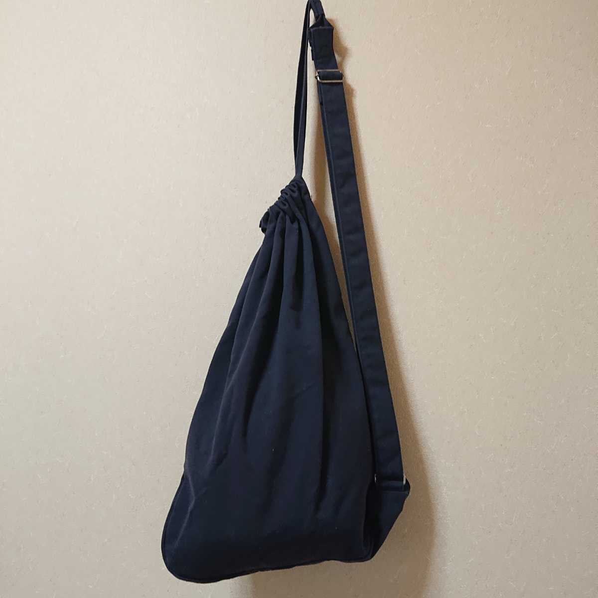 レア バンズ ワンショルダーバッグ ブラック Vans 90s ビンテージ ヘンプシリーズ リュック カバン 大容量 ボディ 巾着 男女兼用 Kk 男性用 売買されたオークション情報 Yahooの商品情報をアーカイブ公開 オークファン Aucfan Com