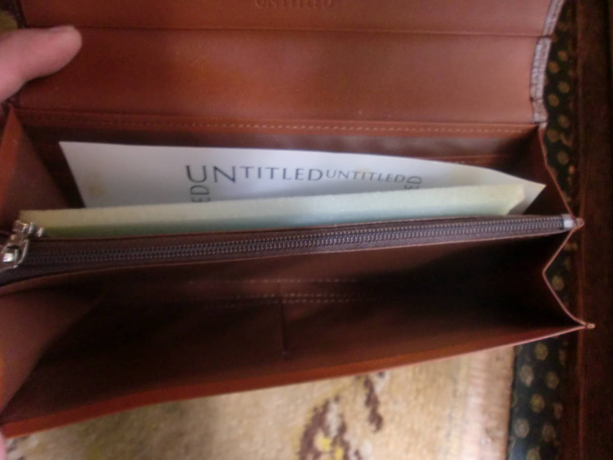 アンタイトル 小銭入れ付 長財布 茶系 Untitled 女性用 売買されたオークション情報 Yahooの商品情報をアーカイブ公開 オークファン Aucfan Com