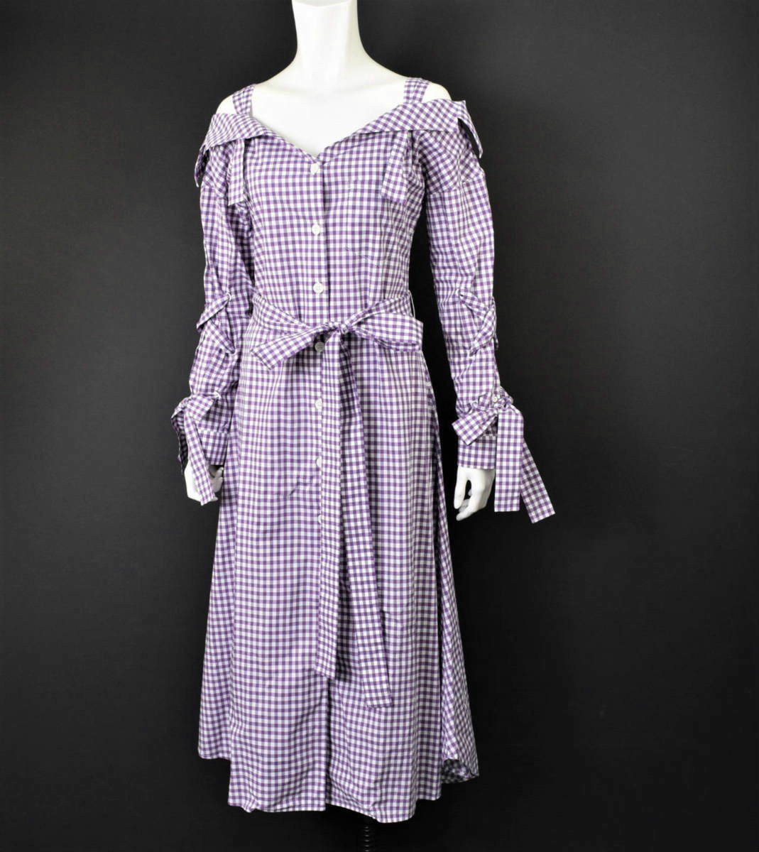 0560 j0186 プラダ Prada 美デコルテ ギンガムチェック柄シャツワンピース 36s パープル系 ワンピース ロング 売買されたオークション情報 Yahooの商品情報をアーカイブ公開 オークファン Aucfan Com