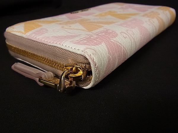 1円 同様 Miumiu ミュウミュウ 5ml506 ロゴ 猫 レザー ゴールド金具 ラウンドファスナー 長財布 ウォレット マルチカラー H1563bf 女性用財布 売買されたオークション情報 Yahooの商品情報をアーカイブ公開 オークファン Aucfan Com