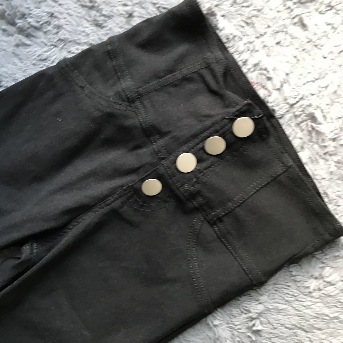 セシルマクビー ハイウエストストレッチスキニーパンツ黒m パンツ スラックス 売買されたオークション情報 Yahooの商品情報をアーカイブ公開 オークファン Aucfan Com