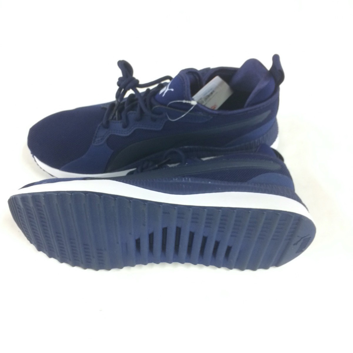 3059 Puma プーマ 23 5サイズ レディース スニーカー シューズ 靴 カジュアル 展示品 23 5cm 売買されたオークション情報 Yahooの商品情報をアーカイブ公開 オークファン Aucfan Com