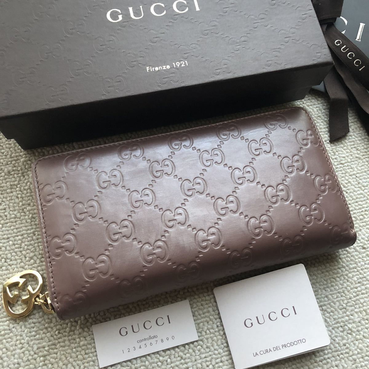 Gucci グッチ Ggシマレザー ラウンドファスナー ジッピー 長財布 小銭入れ シリアル番号あり 男女兼用 男性用財布 売買されたオークション情報 Yahooの商品情報をアーカイブ公開 オークファン Aucfan Com