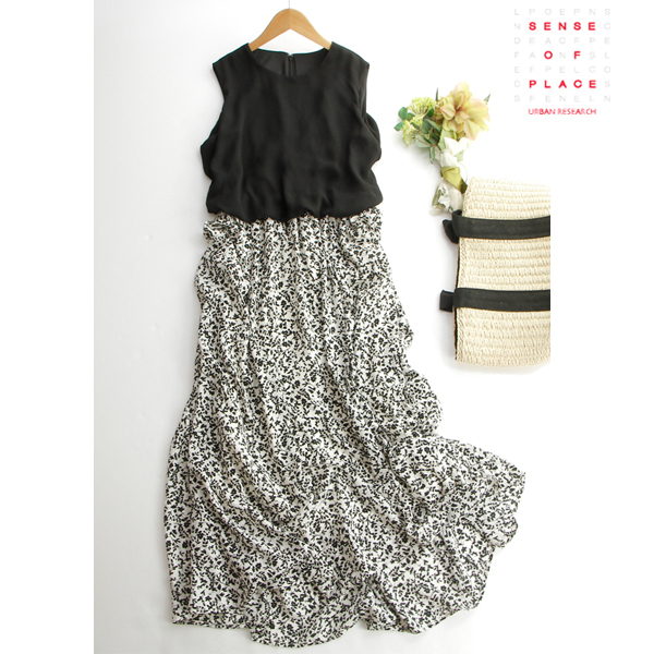 Sense Of Place By アーバンリサーチ 花柄プリントロングスカート切替えドッキングワンピース ワンピース 売買されたオークション情報 Yahooの商品情報をアーカイブ公開 オークファン Aucfan Com