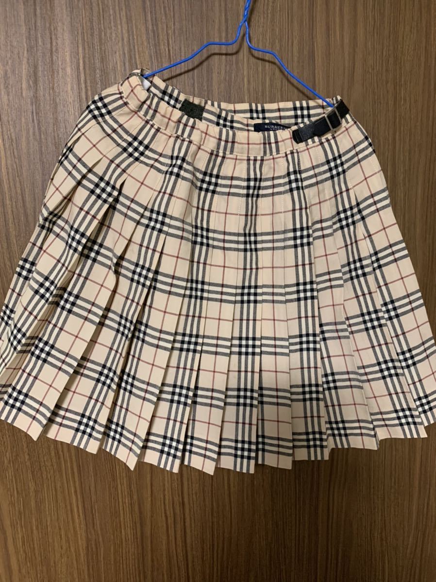 バーバリー チェック柄 巻きスカート キッズburberry プリーツスカート 品 130 125 134cm 売買されたオークション情報 Yahooの商品情報をアーカイブ公開 オークファン Aucfan Com