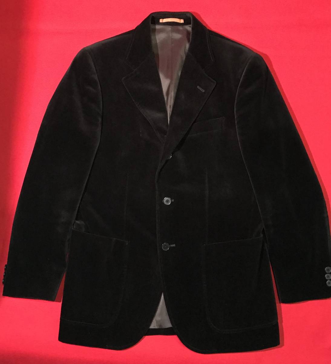 98メンズ Yin Yang 黒 ベルベットジャケット Lサイズ 肩43 丈79 袖60 B96 104 T175 185 綿100 裏地ポリエステル100 キズあり Lサイズ 売買されたオークション情報 Yahooの商品情報をアーカイブ公開 オークファン Aucfan Com