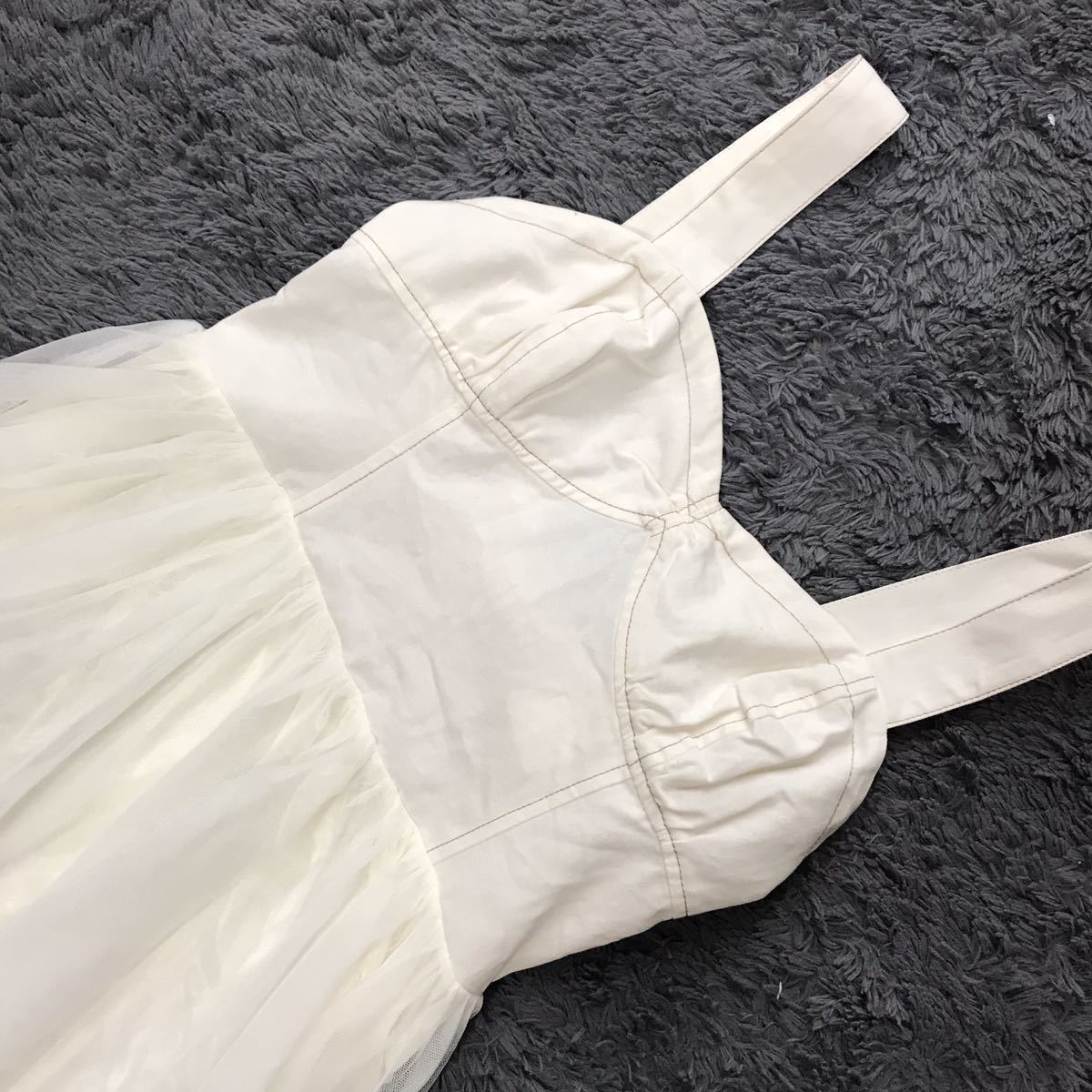 ナイスクラップ チュール切替ロングワンピースオフ白f ワンピース ロング 売買されたオークション情報 Yahooの商品情報をアーカイブ公開 オークファン Aucfan Com