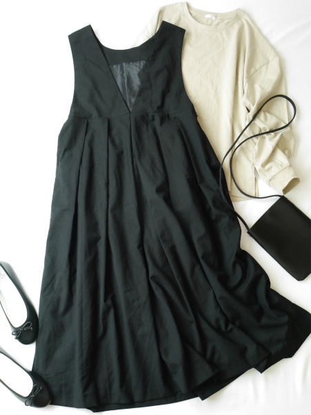 ケービーエフ Kbf アーバンリサーチ 忙しいときにふわっと身支度 エンパイア ワンピース 黒 One ワンピース 売買されたオークション情報 Yahooの商品情報をアーカイブ公開 オークファン Aucfan Com