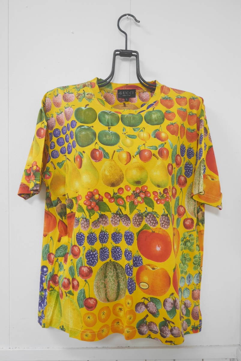 96 Gucci グッチ フルーツ柄 Tシャツ 半袖シャツ 売買されたオークション情報 Yahooの商品情報をアーカイブ公開 オークファン Aucfan Com