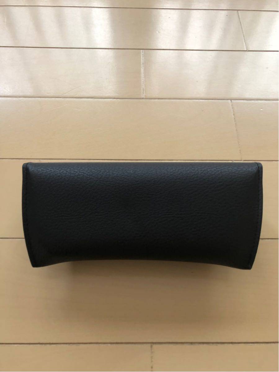 激安 Ray Ban レイバン メガネケース サングラスケース 黒 厚さ約6 大きめなケース レイバン 売買されたオークション情報 Yahooの商品情報をアーカイブ公開 オークファン Aucfan Com