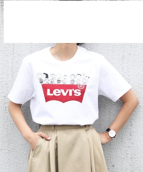 Levi S リーバイス Peanuts スヌーピーtシャツ Mサイズ 白色 半袖tシャツ 売買されたオークション情報 Yahooの商品情報をアーカイブ公開 オークファン Aucfan Com