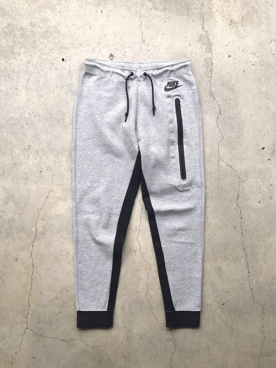 Nike テックフリース ジョガーパンツ Sサイズ ナイキ レディース スウェットパンツ 灰 グレー パンツ 売買されたオークション情報 Yahooの商品情報をアーカイブ公開 オークファン Aucfan Com