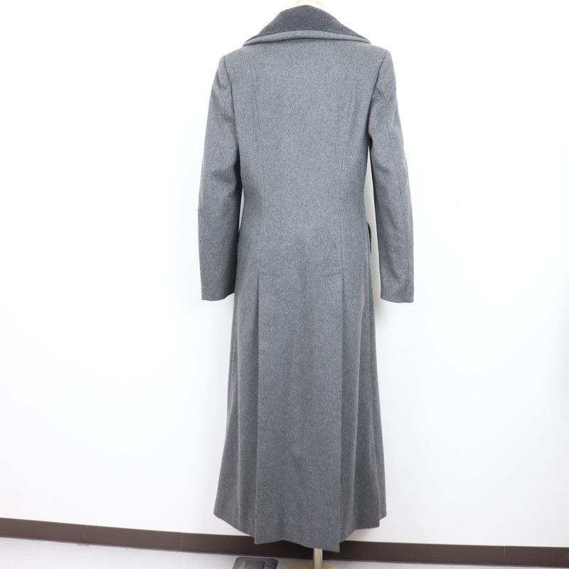 E 本物 Versace ヴェルサーチ ロングコート コート グレー レディース フレアコート アウター スリット サイズ S その他 売買されたオークション情報 Yahooの商品情報をアーカイブ公開 オークファン Aucfan Com