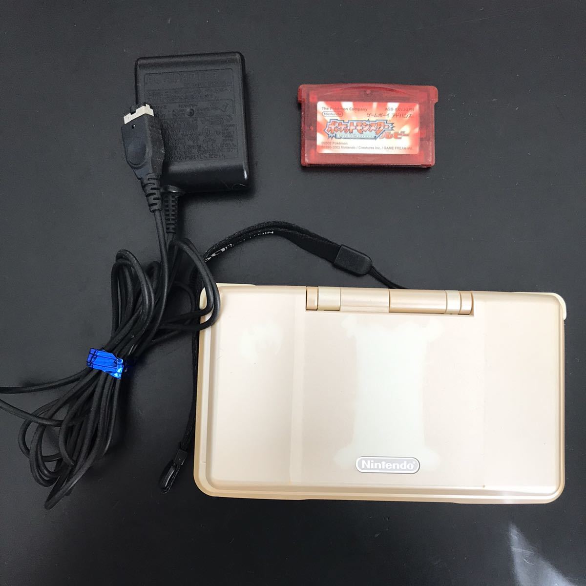 任天堂 ニンテンドーds 本体 初期型 ゲームボーイアドバンス ソフト ポケモン ルビー付 充電可 パールホワイト Ds 売買されたオークション情報 Yahooの商品情報をアーカイブ公開 オークファン Aucfan Com