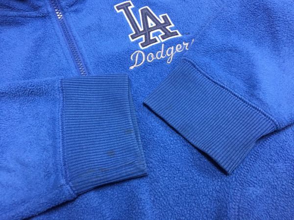 ユニクロ Uniqlo フリースジャケット メンズ Mlb コラボ メジャーリーグ 野球 グッズ ドジャース 刺繍 ハーフジップ プルオーバー M 青 ジャケット 上着 売買されたオークション情報 Yahooの商品情報をアーカイブ公開 オークファン Aucfan Com