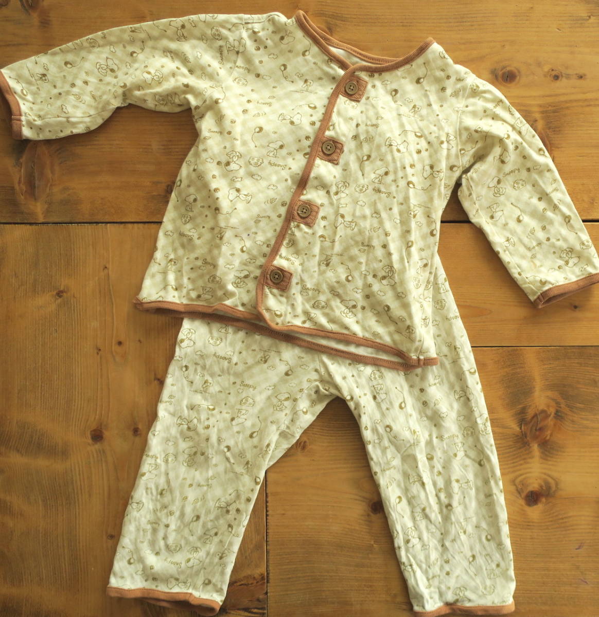 スヌーピー パジャマ 長袖 薄手 上下セット 90 男の子 女の子 クリックポスト 90 85 94cm 売買されたオークション情報 Yahooの商品情報をアーカイブ公開 オークファン Aucfan Com