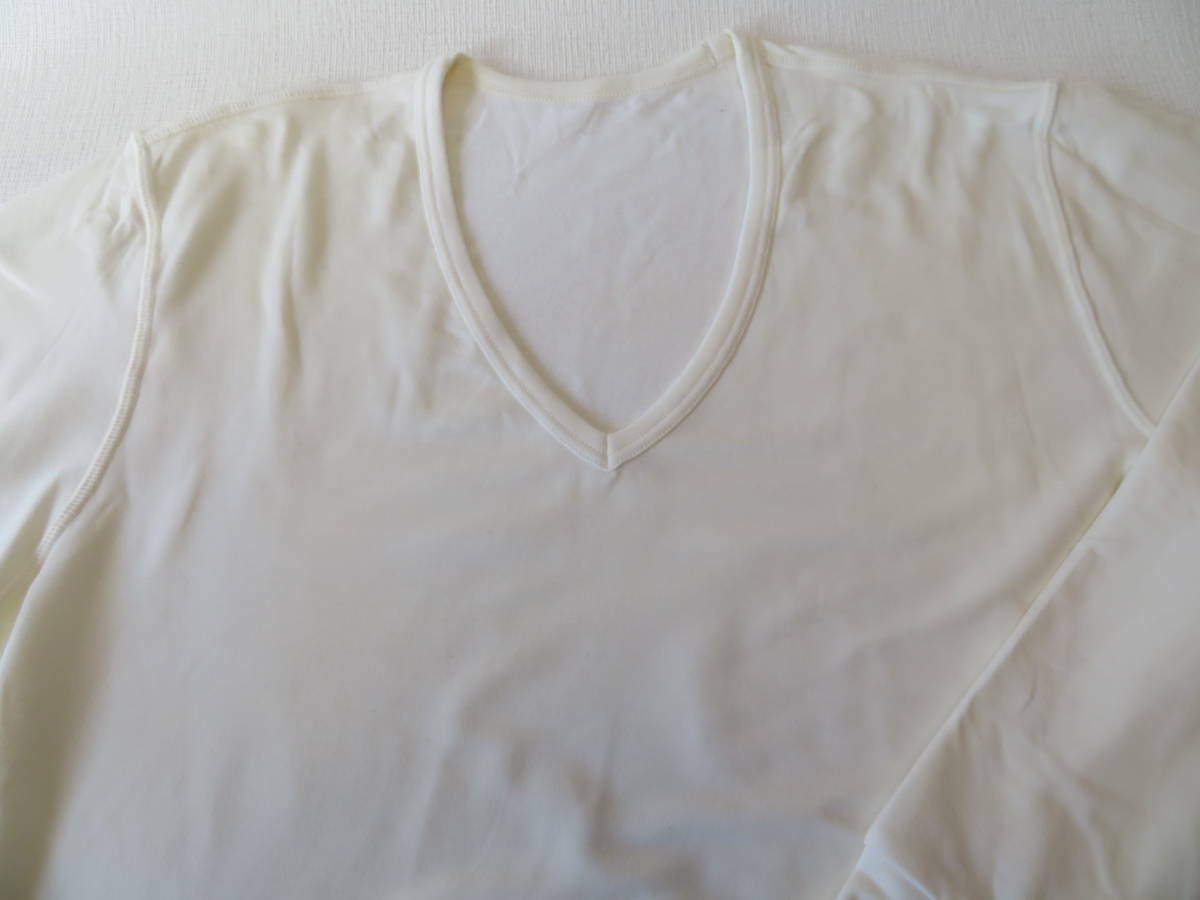 Lサイズ ヒートテック エクストラウォーム 極暖 Vネック オフホワイト ユニクロ Uniqlo 長袖tシャツ 売買されたオークション情報 Yahooの商品情報をアーカイブ公開 オークファン Aucfan Com