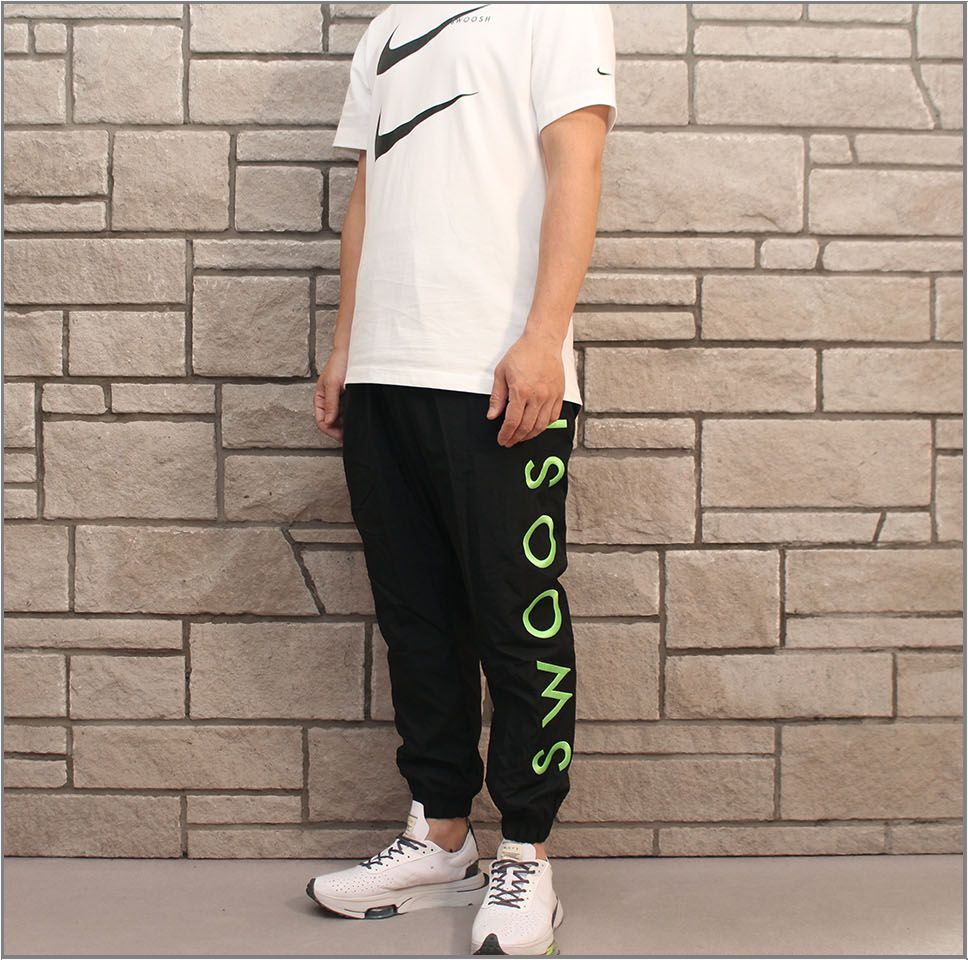 秋冬 Nike Swoosh Woven Pant ナイキ スウッシュ ナイロンテーパードパンツ L メンズ その他 売買されたオークション情報 Yahooの商品情報をアーカイブ公開 オークファン Aucfan Com