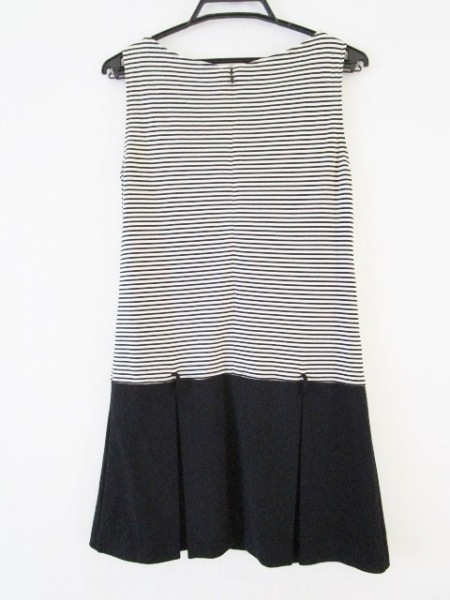 マリークワント Mary Quant サイズm 黒 白 レディース ボーダー ワンピース その他 売買されたオークション情報 Yahooの商品情報をアーカイブ公開 オークファン Aucfan Com