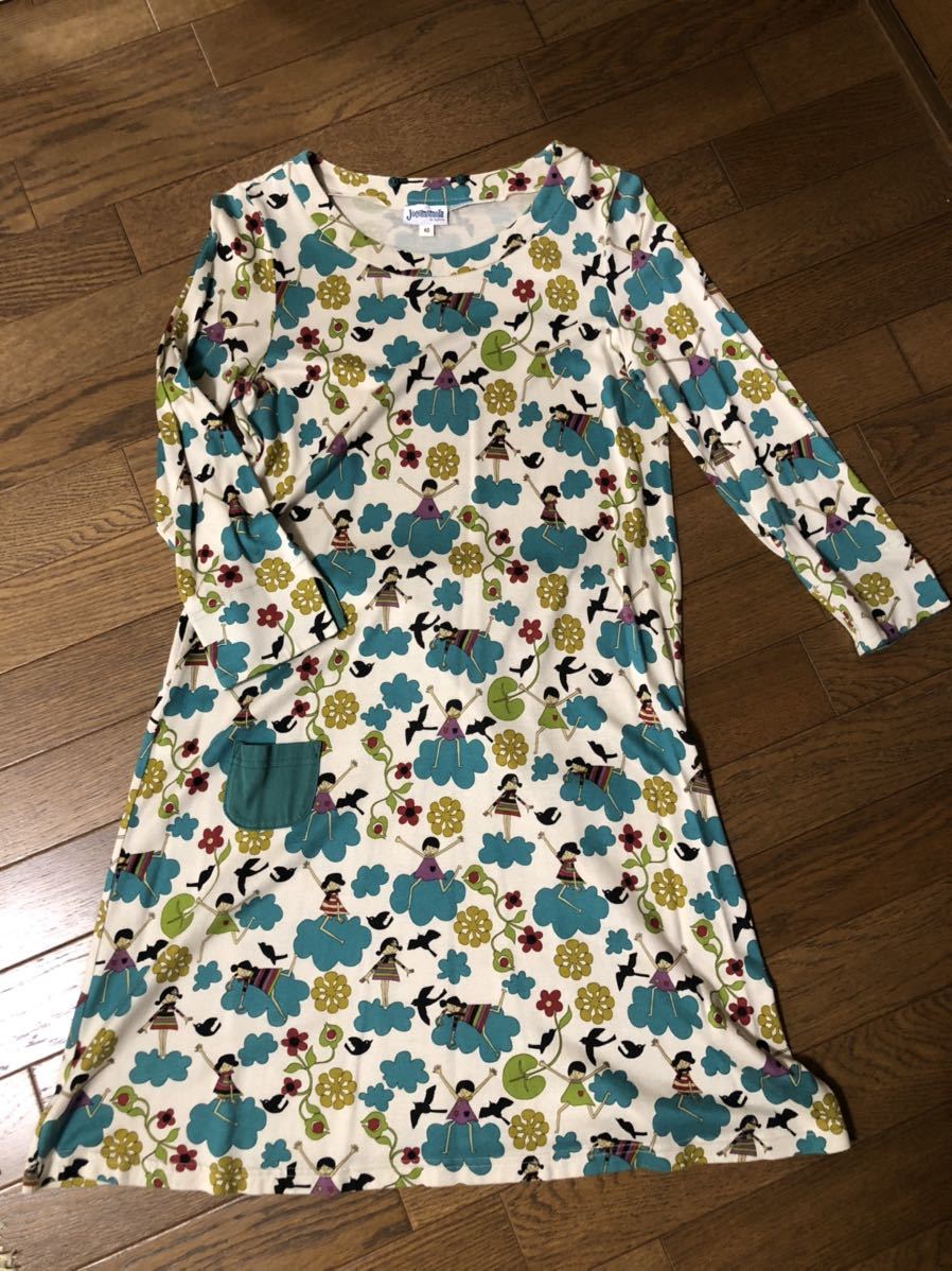 ホコモモラ ワンピース カットソー ワンピース 売買されたオークション情報 Yahooの商品情報をアーカイブ公開 オークファン Aucfan Com