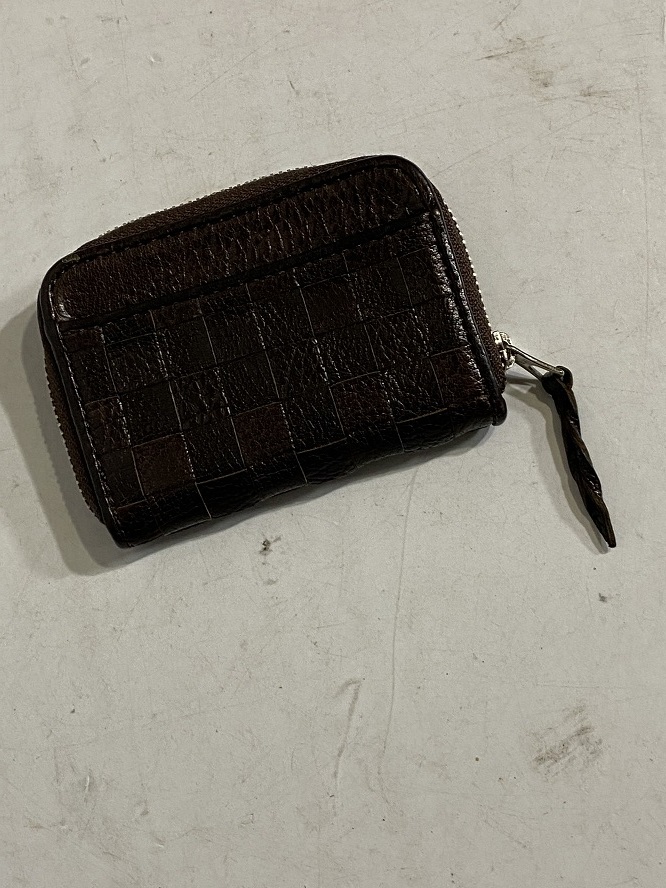 タケオキクチ Takeo Kikuchi 財布 コインケース 小銭入れ タケオキクチ 売買されたオークション情報 Yahooの商品情報をアーカイブ公開 オークファン Aucfan Com