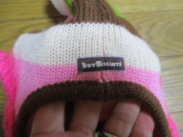 ミキハウスhot Biscuits 可愛いニット帽 サイズ４８ ５２ 帽子 売買されたオークション情報 Yahooの商品情報をアーカイブ公開 オークファン Aucfan Com