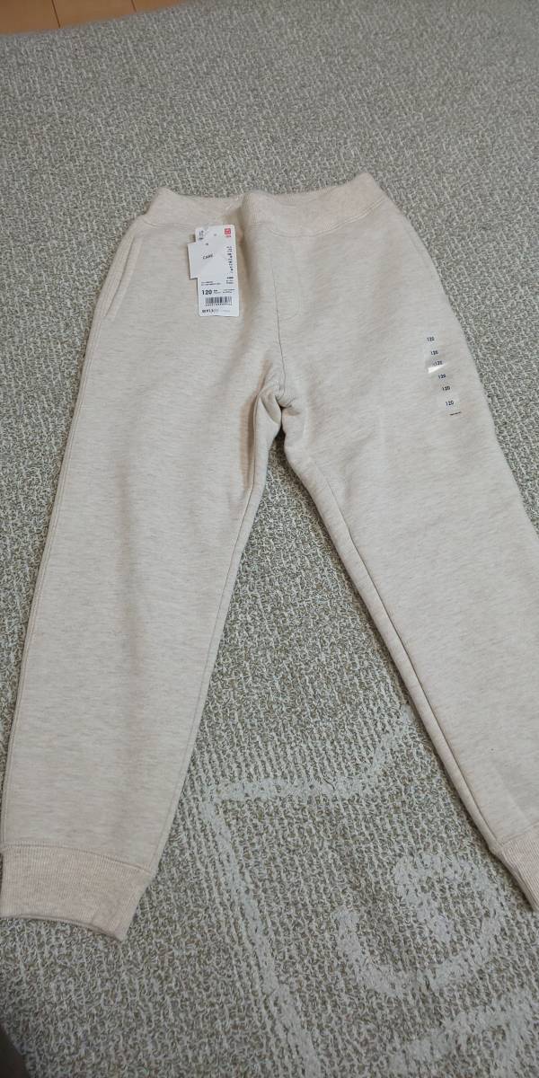 ユニクロ ボアスウェットパンツ ベージュ サイズ１２０ 1 115 124cm 売買されたオークション情報 Yahooの商品情報をアーカイブ公開 オークファン Aucfan Com