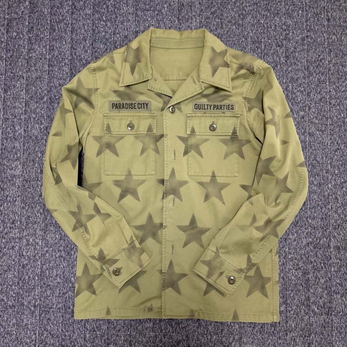 Wacko Maria ワコマリア Star Military Shirt 星柄 カーキ シャツ S ミリタリーシャツ トップス 売買されたオークション情報 Yahooの商品情報をアーカイブ公開 オークファン Aucfan Com