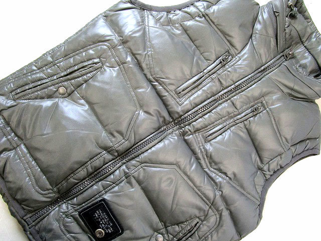 Diesel ディーゼル ダウンベスト S ジャケット メンズ Sサイズ 売買されたオークション情報 Yahooの商品情報をアーカイブ公開 オークファン Aucfan Com