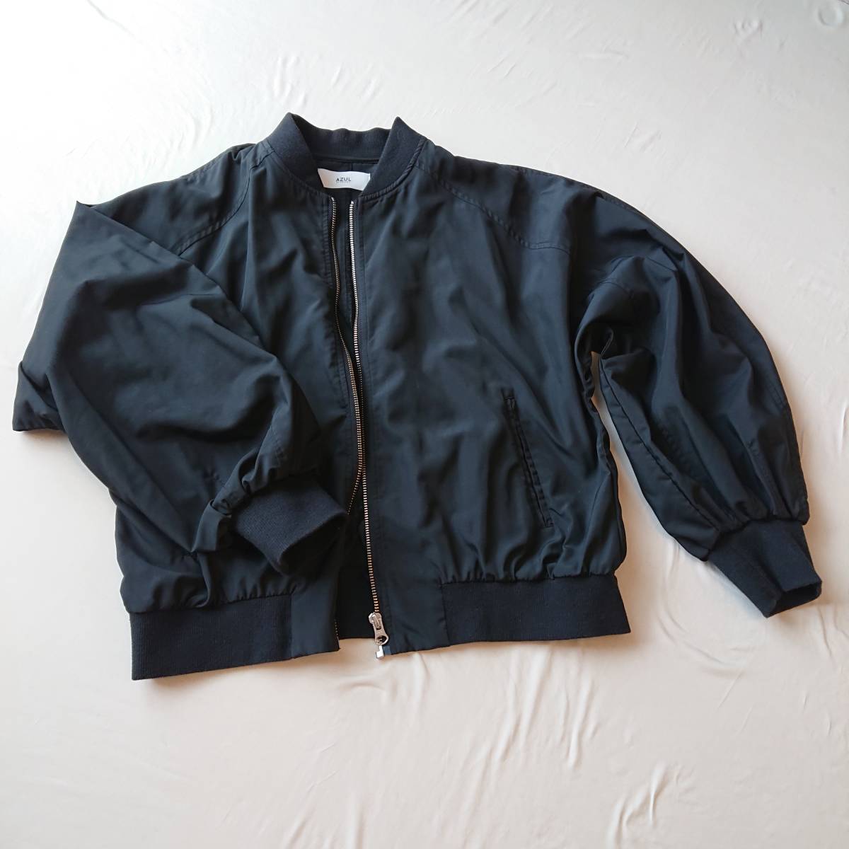 アズールバイマウジー Azul By Moussy アウター 上着 ブルゾン 黒 サイズm ジャンパー ジャケット ジャンパー ブルゾン 売買されたオークション情報 Yahooの商品情報をアーカイブ公開 オークファン Aucfan Com