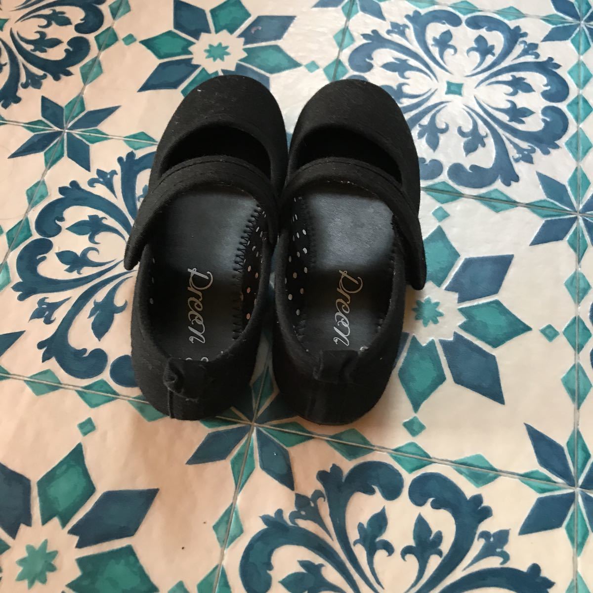 女の子 フォーマル 靴 19センチ 黒 発表会 卒園 入学式 19cm 売買されたオークション情報 Yahooの商品情報をアーカイブ公開 オークファン Aucfan Com