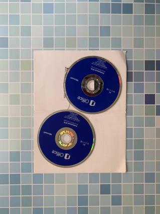 新品未使用 Microsoft Office Professional 2016！