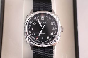 舌な 競合他社選手 こしょう スイープ 運針 腕時計 安い Apab Jp