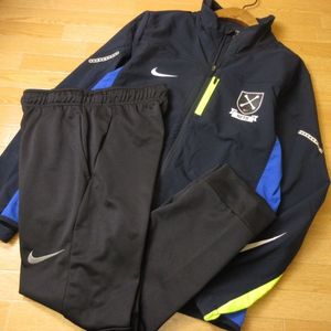 経由で 役に立つ 計算する ナイキ Nftb 新作 Sen Kar Com