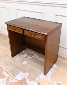 カリモク パソコンデスクの値段と価格推移は 15件の売買情報を集計したカリモク パソコンデスクの価格や価値の推移データを公開