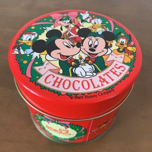 ディズニー 缶 クリスマスの平均価格は1 033円 ヤフオク 等のディズニー 缶 クリスマスのオークション売買情報は13件が掲載されています
