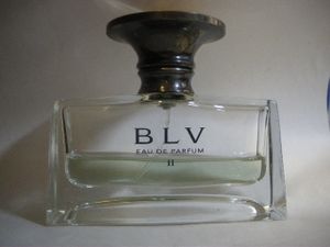 ブルガリ オードパルファム ３０ｍｌの値段と価格推移は 16件の売買情報を集計したブルガリ オードパルファム ３０ｍｌの価格や価値の推移データを公開